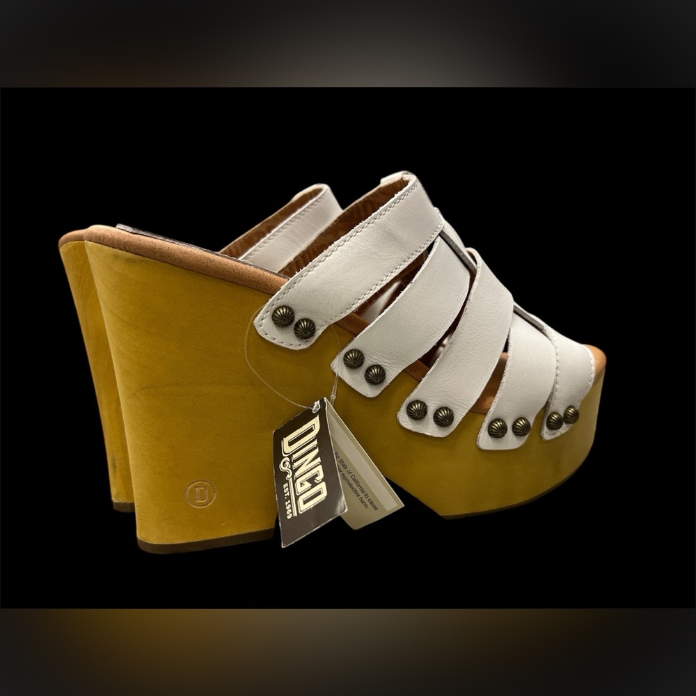 DINGO‎ Women's size 10 Dagwood Wooden Sandal Clogs Boho Leather White Festival